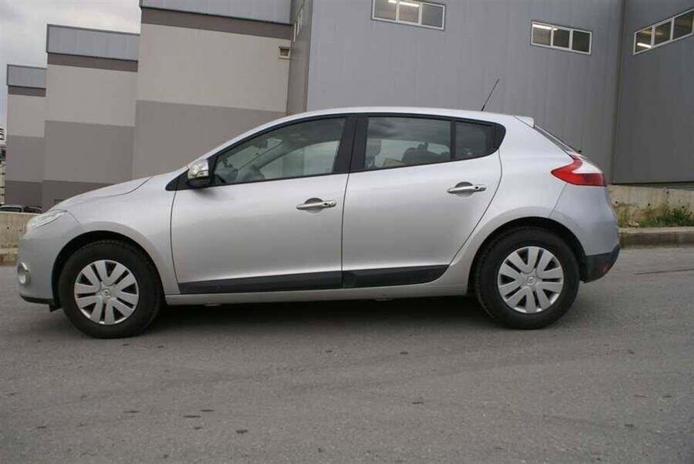 Renault Megane 3 Krom Kapı Kolu 4 Kapı Sensörlü 2009-2016 Arası