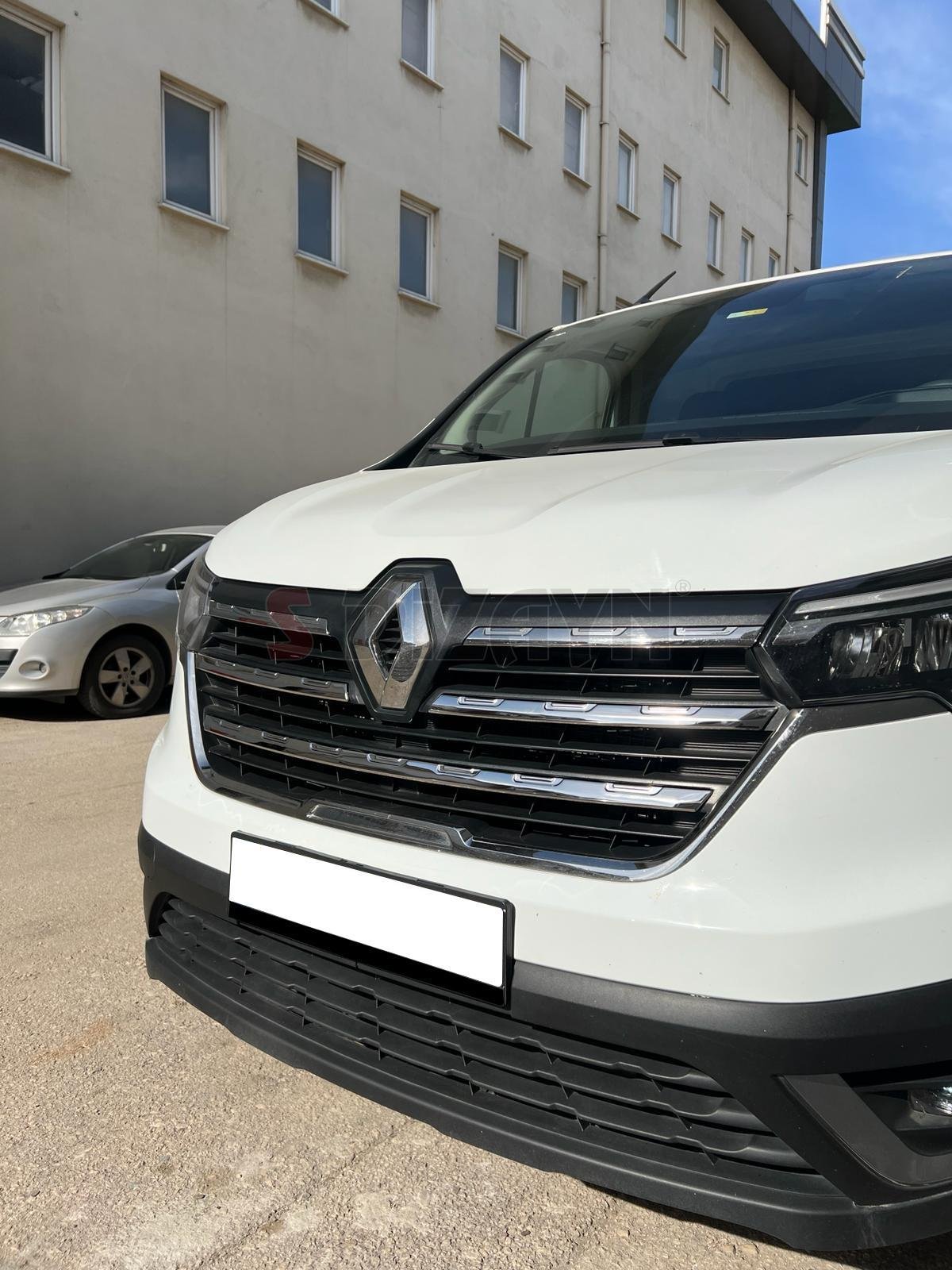 S-Dizayn Renault Trafic Krom Ön Panjur 3 Prç. 2019 Üzeri
