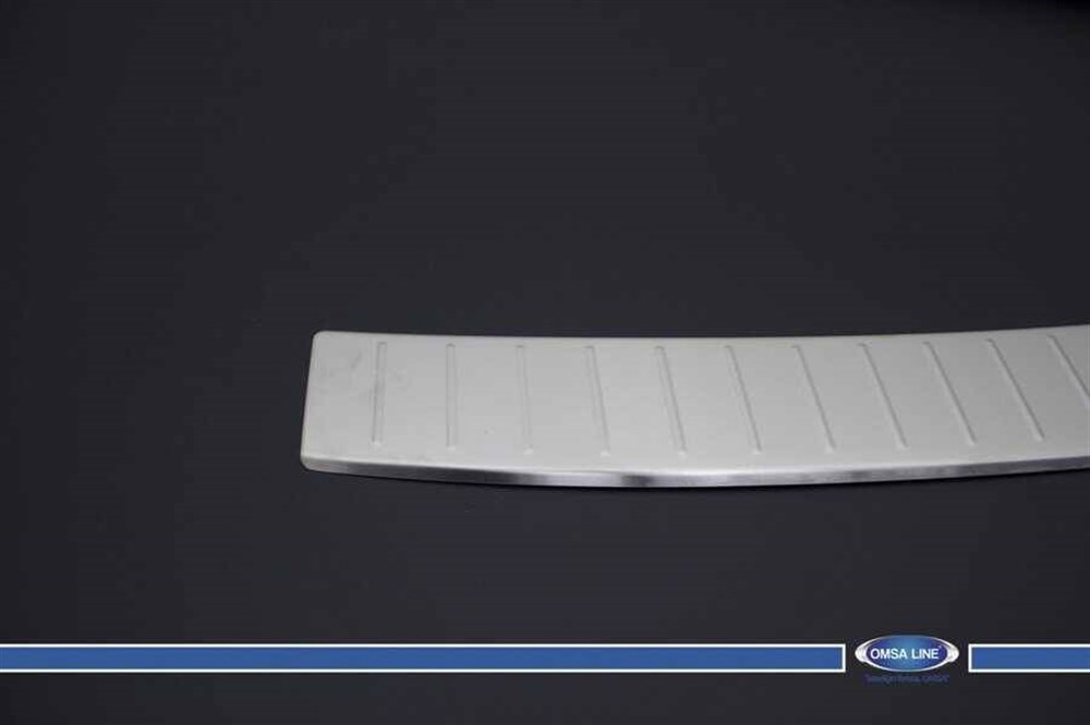 Skoda Fabia 3 Krom Arka Tampon Eşiği Taşlı 2014 ve Sonrası