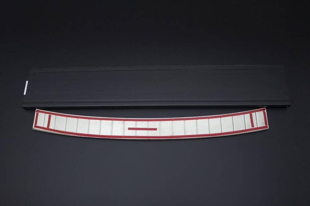 Skoda Octavia 3 A7 Krom Arka Tampon Eşiği 2013-2019 Arası