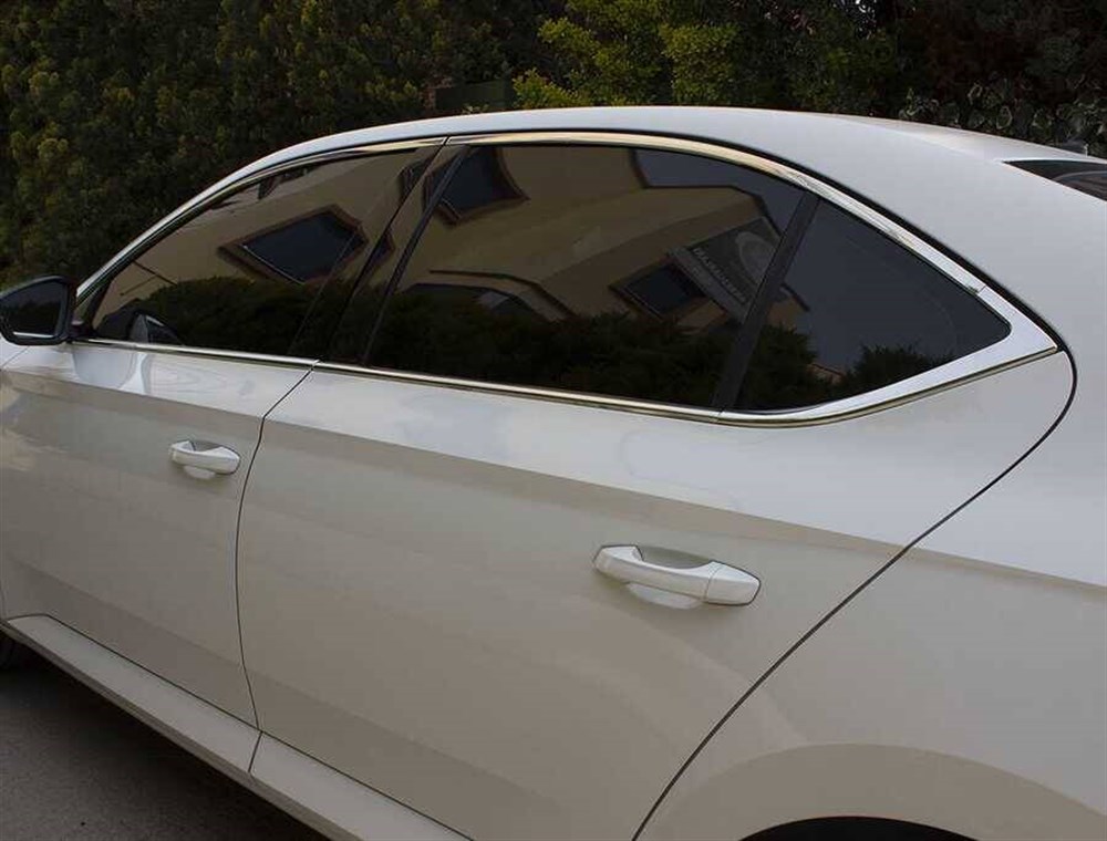 Skoda Superb B8 Krom Cam Çerçevesi 12 Parça 2015 ve Sonrası