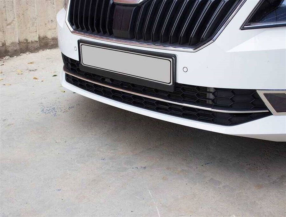 Skoda Superb B8 Krom Ön Tampon Çıtası 3 Parça 2015-2019 Arası