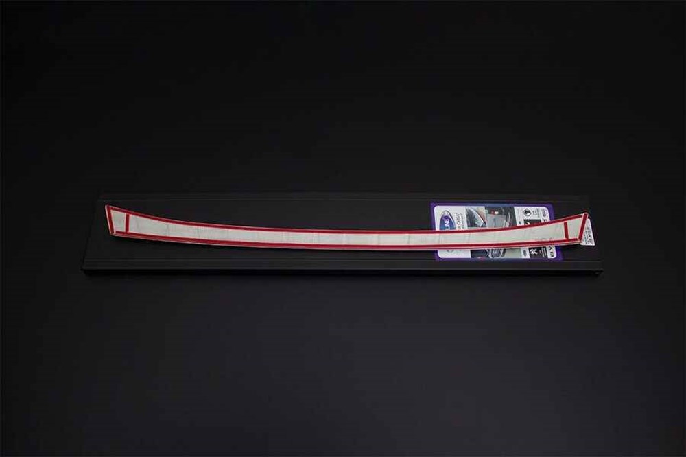 Toyota C-HR Krom Arka Tampon Eşiği (Taşlı) 2016 ve Sonrası