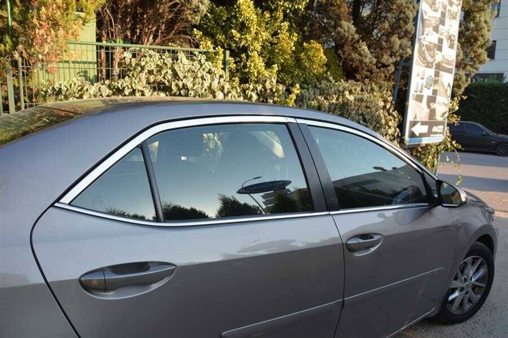 Toyota Corolla Krom Üst Cam Çerçevesi 4 Parça 2013-2019 Arası