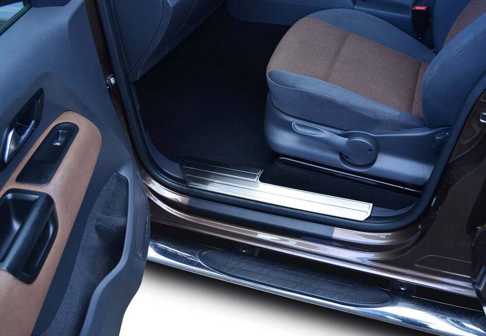 VW Amarok Krom İç Kapı Eşiği 4 Parça 2010 ve Sonrası