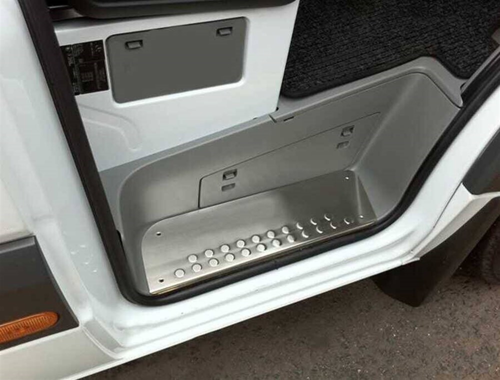 VW Crafter Krom Kapı Eşiği 3 Parça 2006-2012 Arası