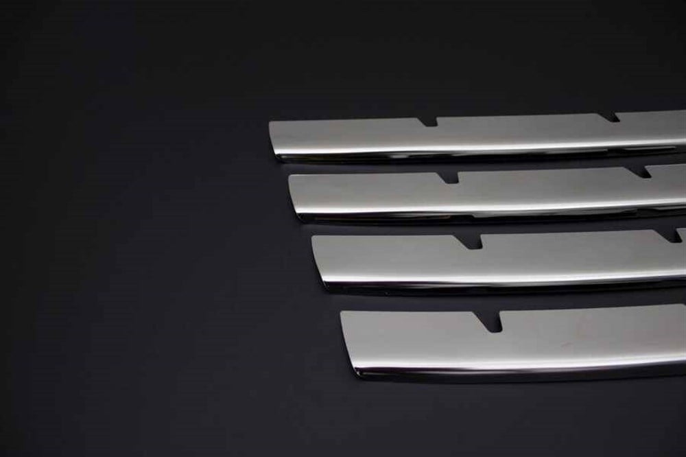 VW Passat B6 3C Krom Ön Panjur 2005-2010 Arası