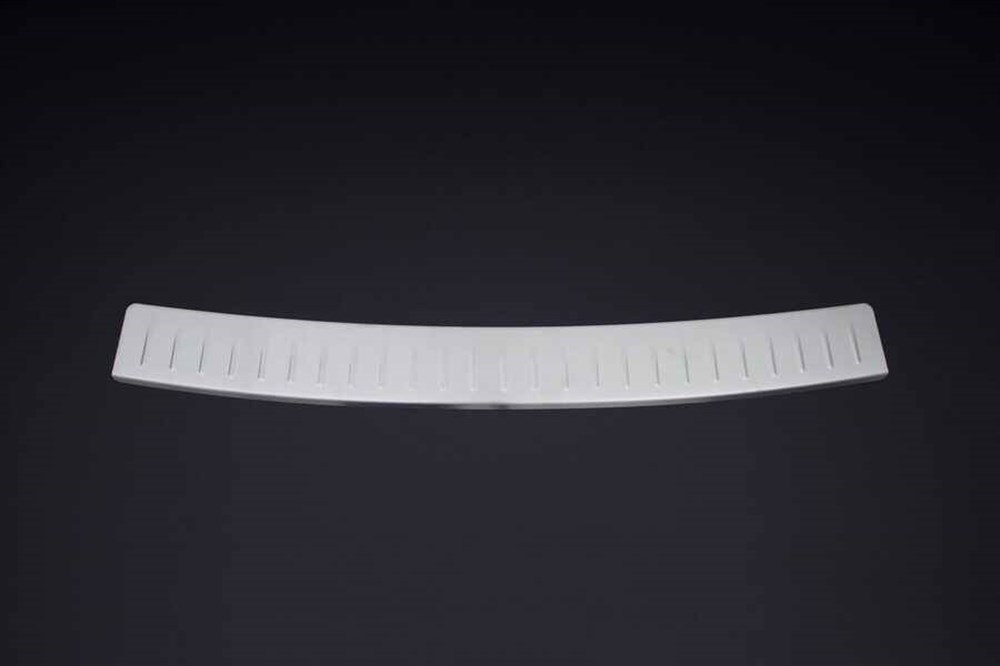 VW Passat B6 3C SW Krom Arka Tampon Eşiği Taşlı 2005-2010 Arası