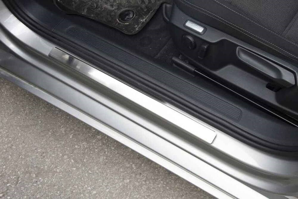 VW Passat B8 Krom Kapı Eşiği 4 Parça 2015 ve Sonrası
