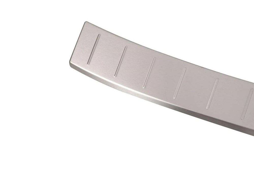 VW Polo Krom Arka Tampon Eşiği Taşlı 2017 ve Sonrası