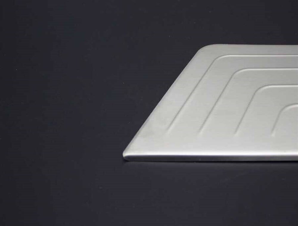 VW T5 Caravelle Norm Krom Kapı Eşiği 4 Parça (Taşlı) 2003 ve Sonrası