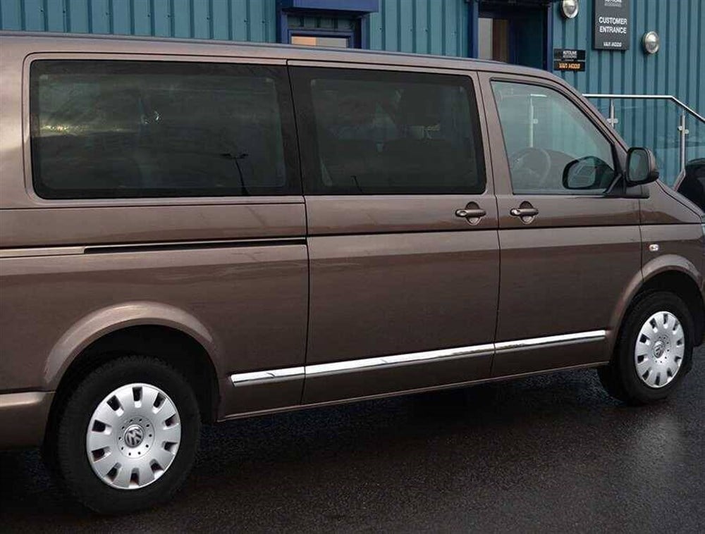 VW T5 Multivan Krom Yan Kapı Çıtası Çift Sürgü Kısa Şase 2003 ve Sonrası