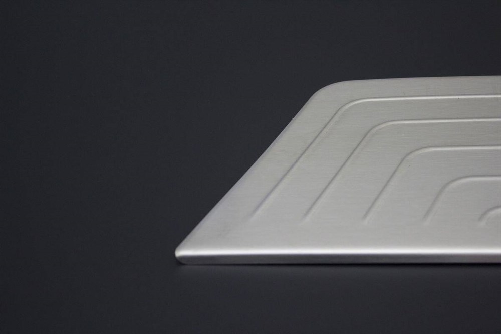 VW T6 Caravelle Krom Kapı Eşiği 3 Parça Taşlı 2015 ve Sonrası