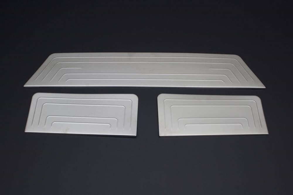 VW T6 Multivan Krom Kapı Eşiği 3 Parça (Taşlı) 2015 ve Sonrası