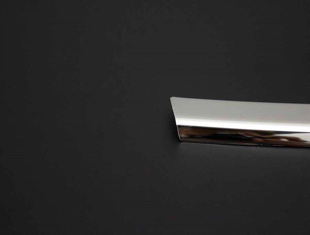 VW T6 Transporter Ön Panjur Üst Çıtası 2015-2019 Arası