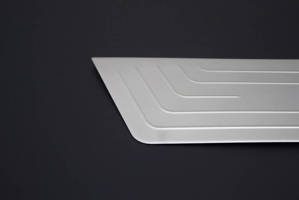 VW T6.1 Caravelle Krom Kapı Eşiği 3 Parça 2020 ve Sonrası