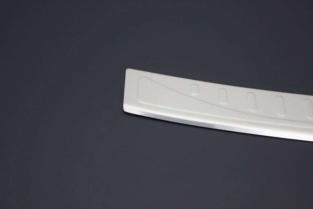 VW Tiguan Krom Arka Tampon Eşiği Taşlı 2016 ve Sonrası