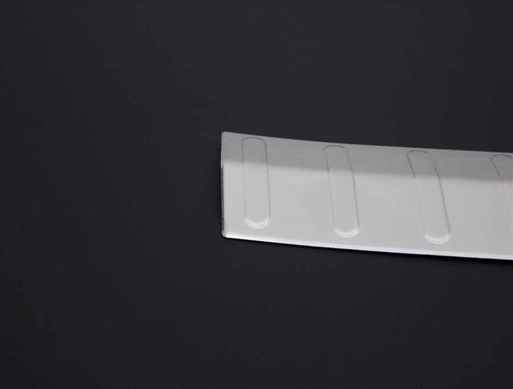 VW Tiguan Krom Bagaj Eşiği Taşlı 2016 ve Sonrası