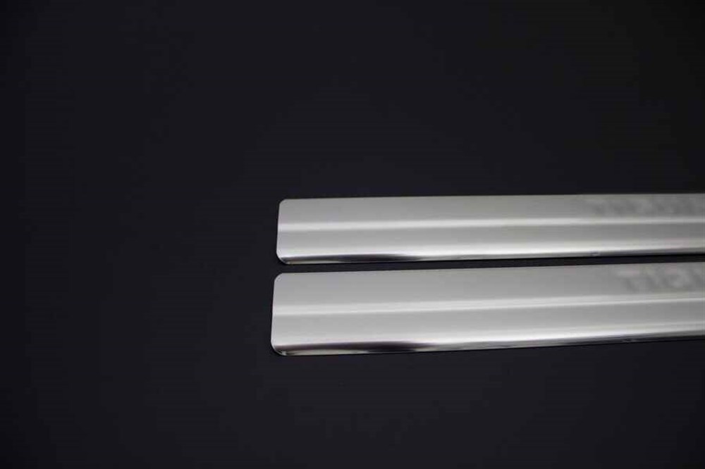 VW Tiguan Krom Kapı Eşiği 4 Parça 2007-2015 Arası