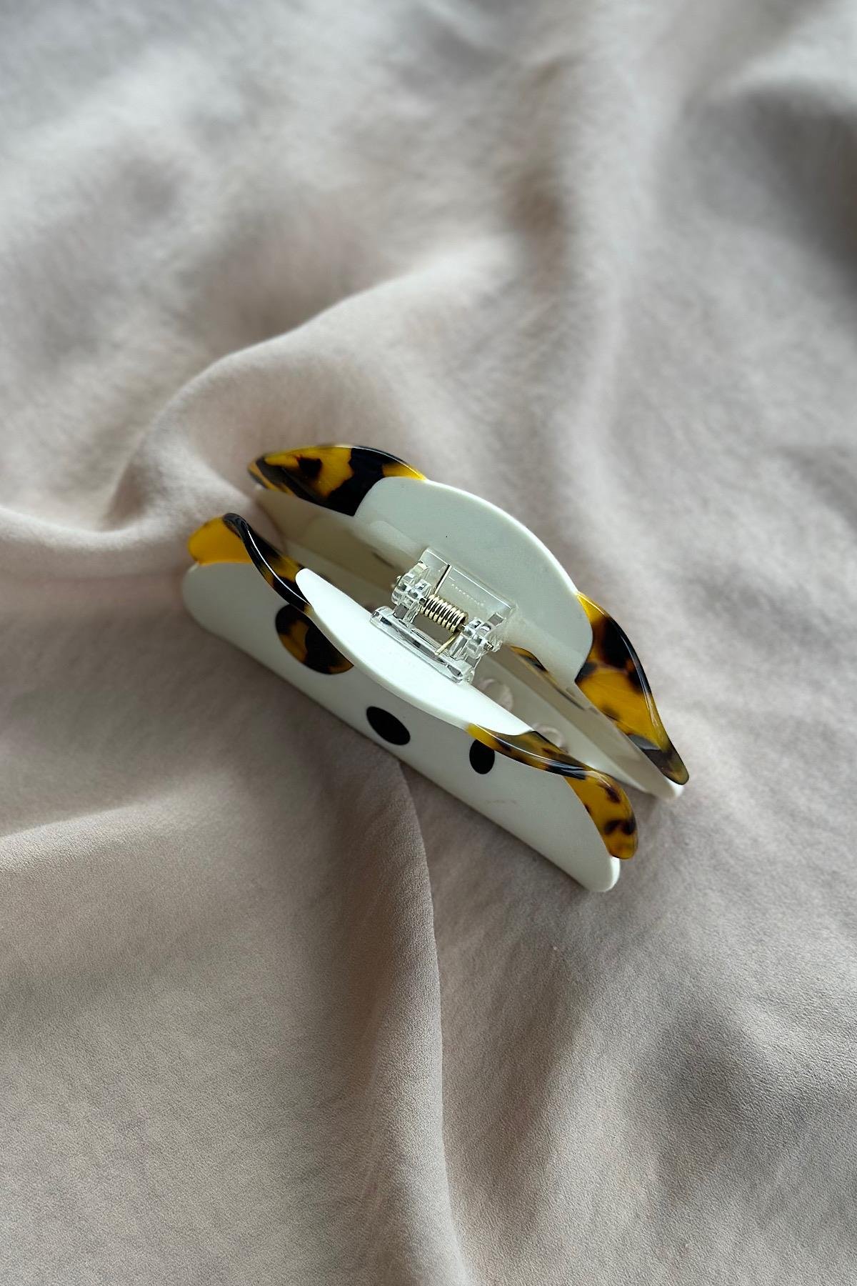 Gözü Benekli Köpek Tasarım Lüks Mandal Kemik Toka