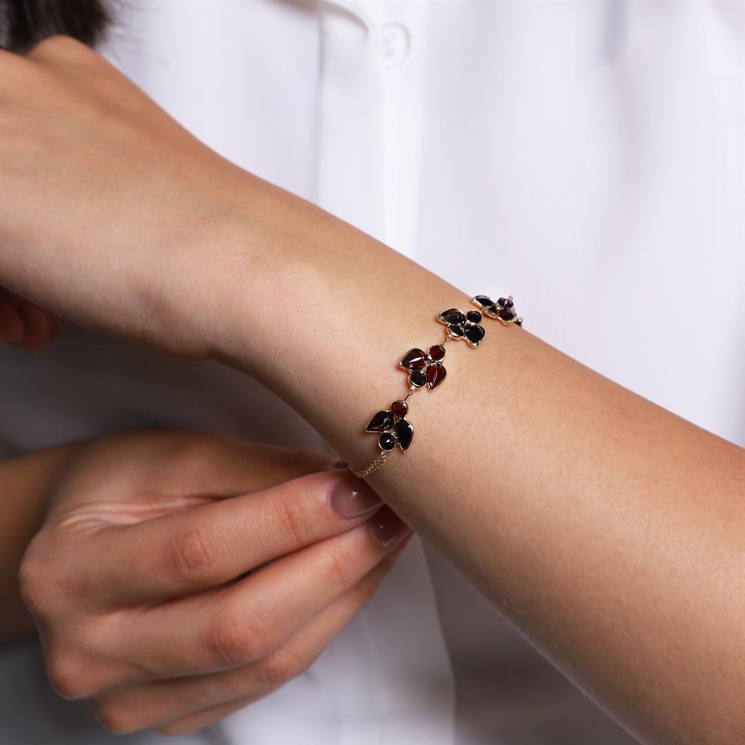 Doğal Taşlı BileklikGarnet Taşlı Angel Altın Bileklik-Penna Jewels