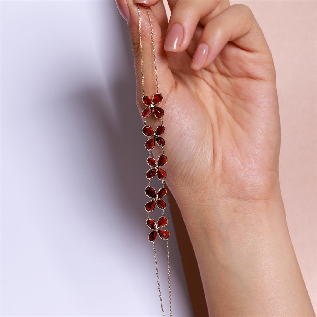 Doğal Taşlı BileklikGarnet Taşlı Çiçekli Altın Bileklik-Penna Jewels