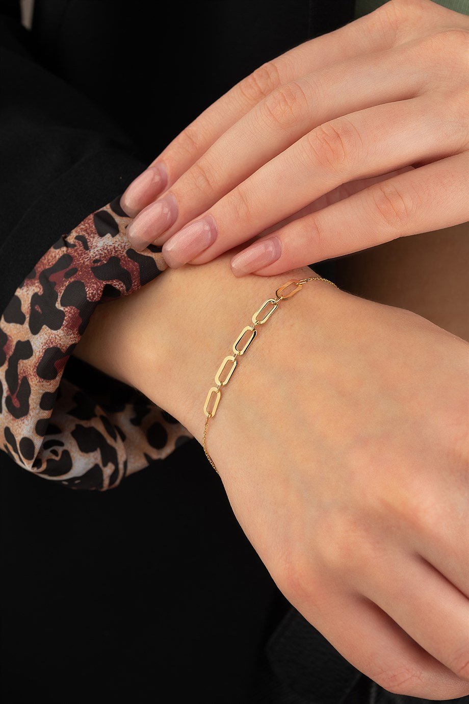 14 Ayar Altın Beşli Modern ve Şık Atac Bileklik