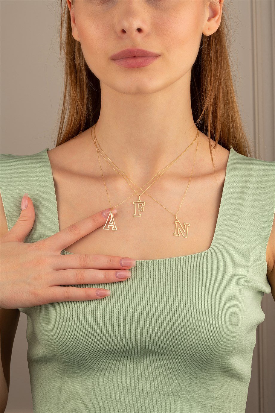 14 AYAR ALTIN D HARFİ KADIN KOLYE UCU