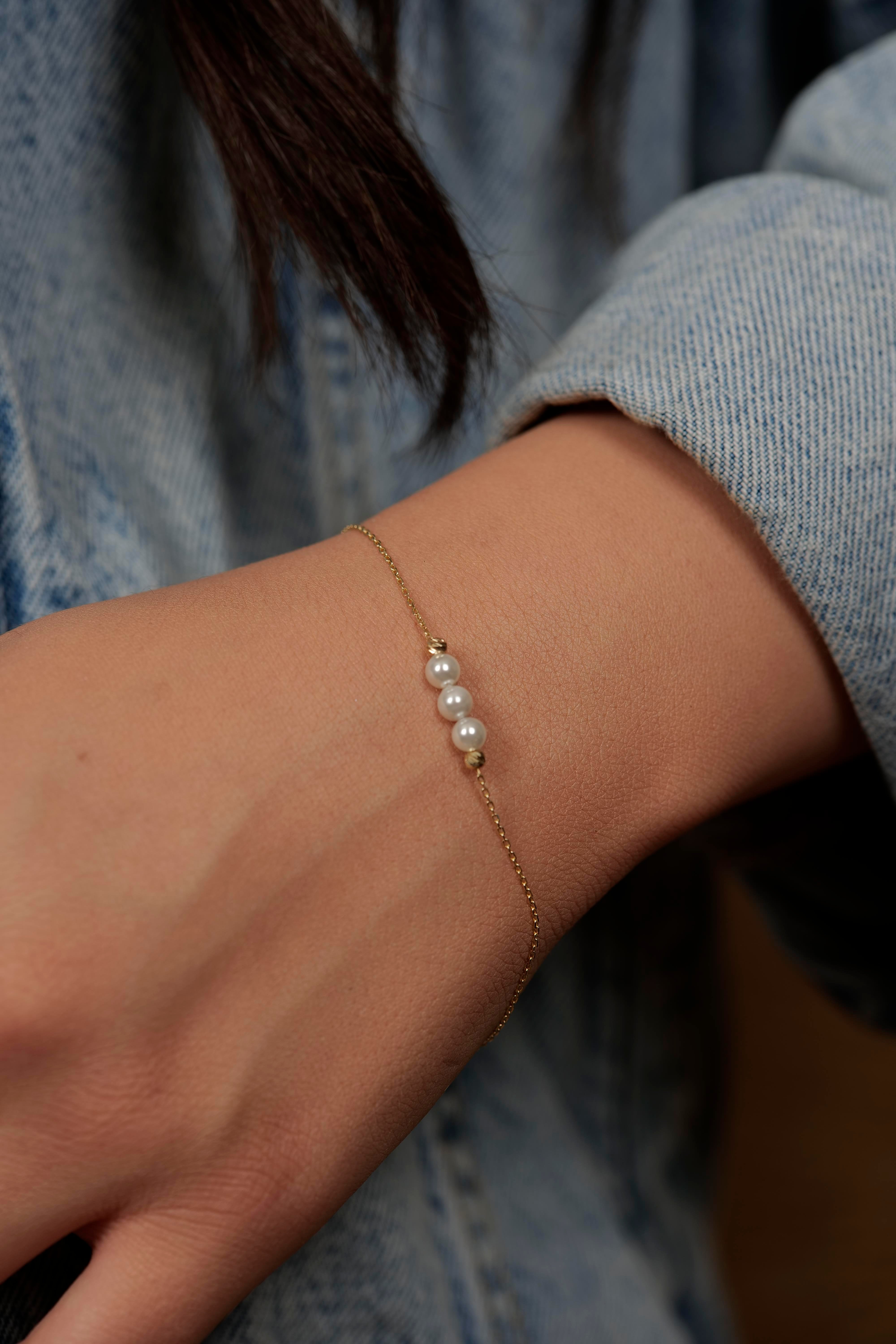 14 Ayar Altın Üç İnci Sıralı Kadın Zincir Bileklik