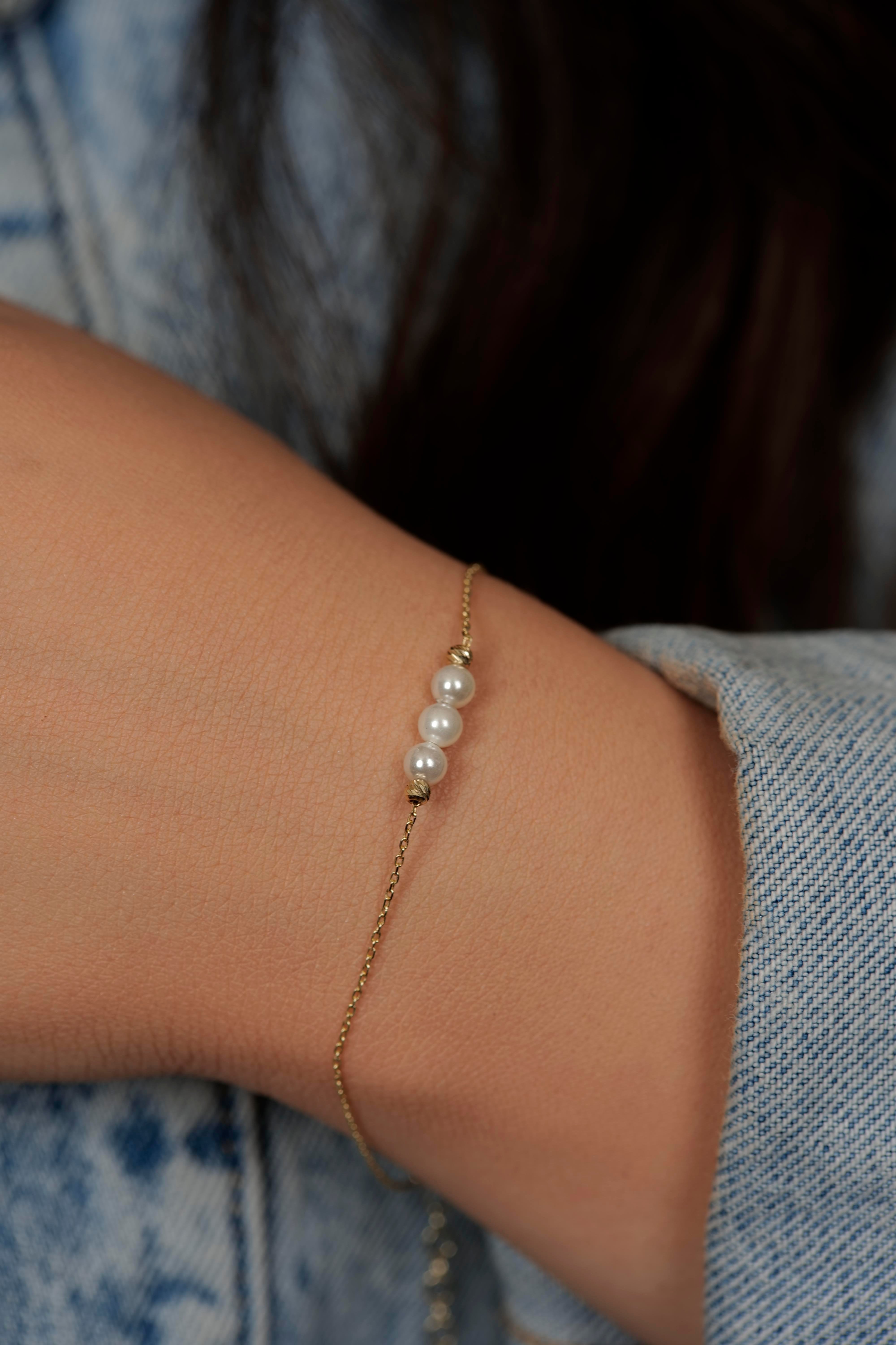 14 Ayar Altın Üç İnci Sıralı Kadın Zincir Bileklik