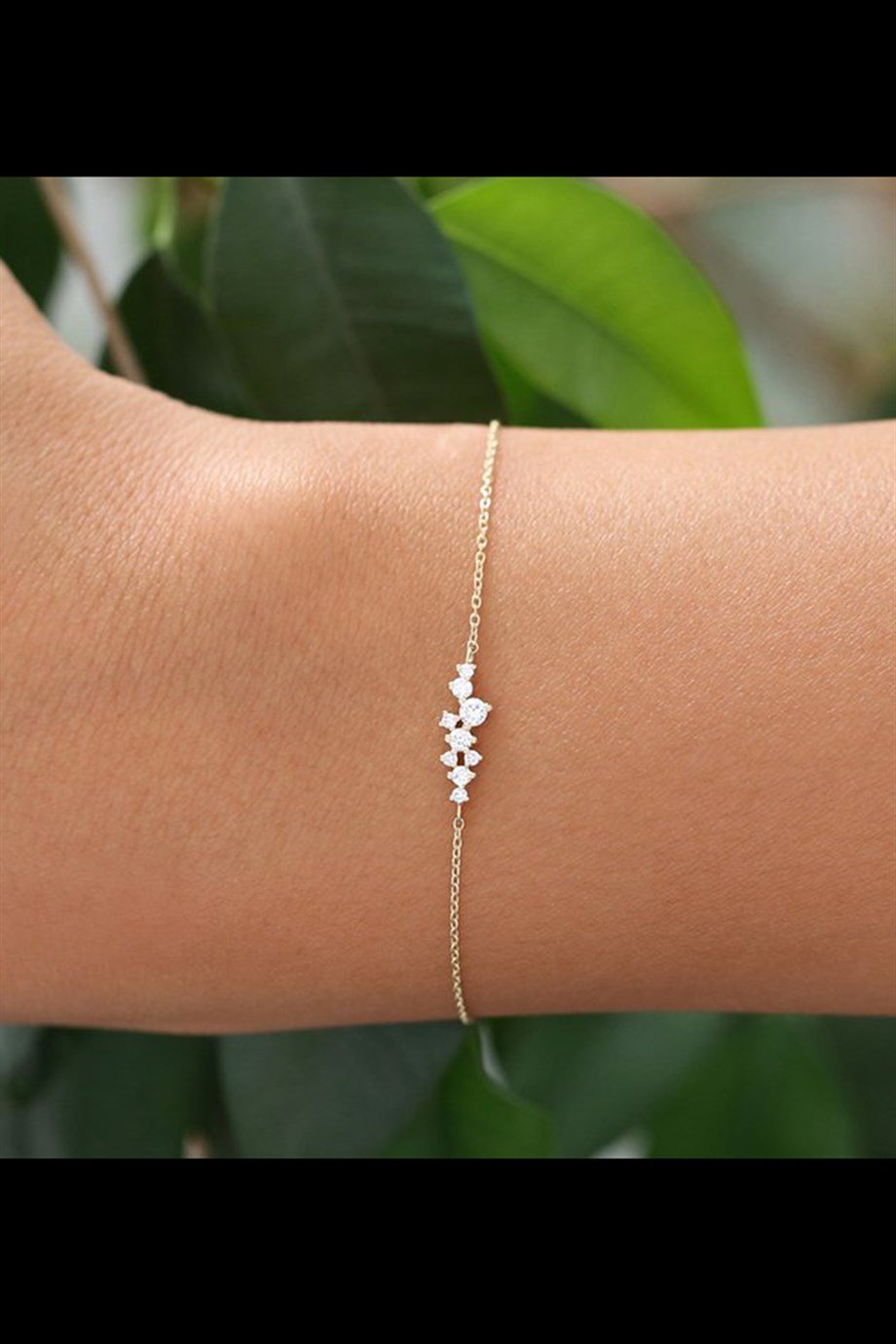 14 Ayar Altın Zirkon Taşlı Zarif Şık Bileklik