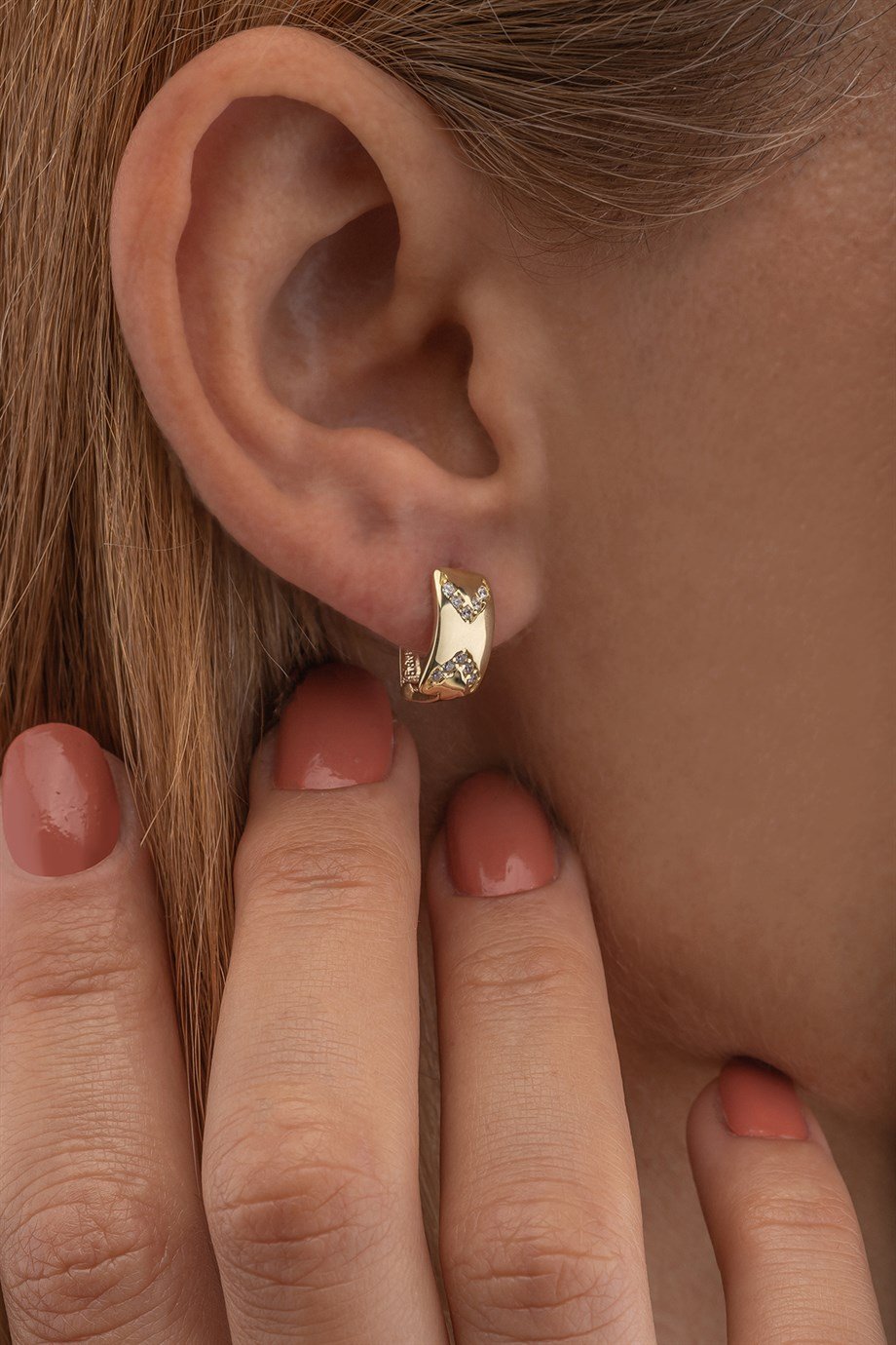 Kadın Gold 14 Ayar Altın Zarif Küpe