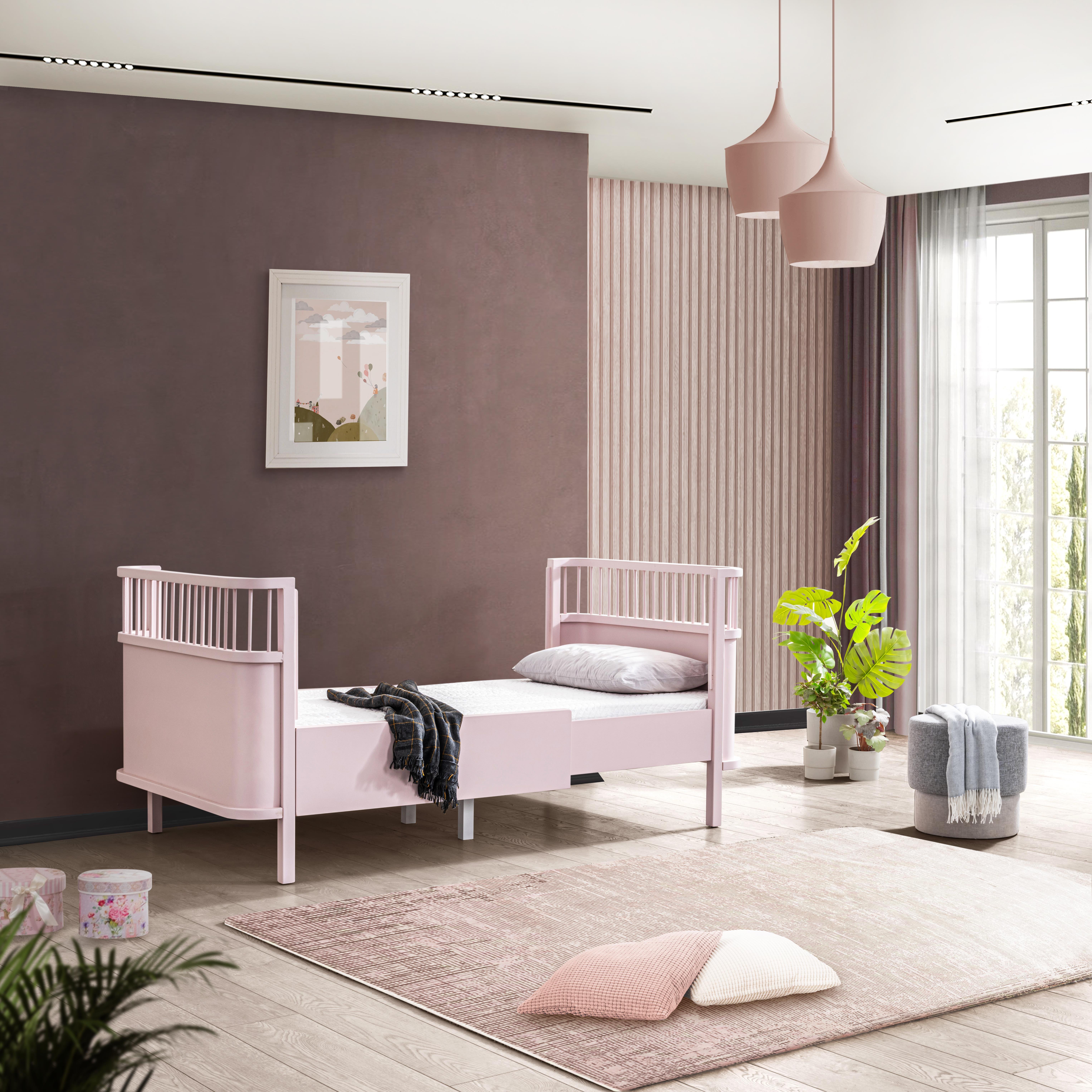 90x130' dan 90x190' a Büyüyen Beşik Pembe