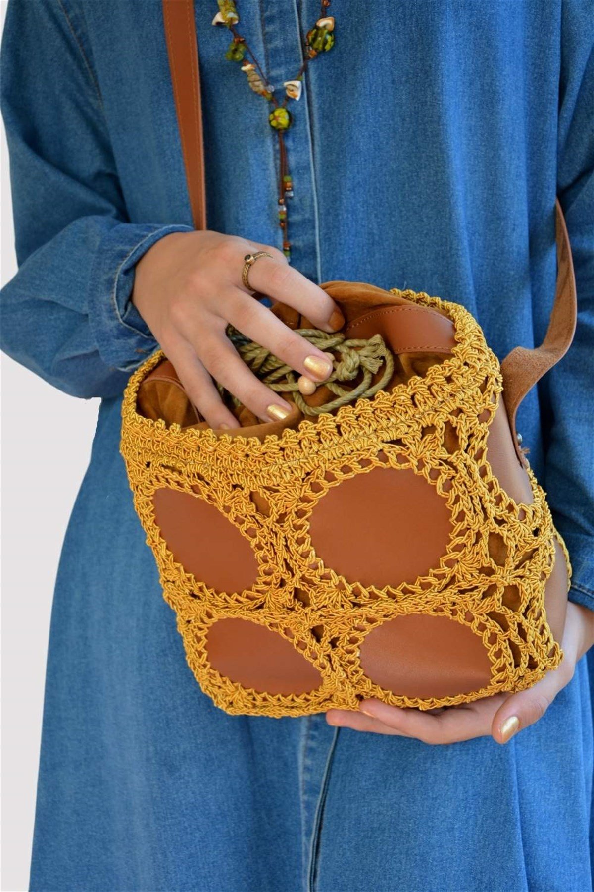 Marron Bucket Çanta