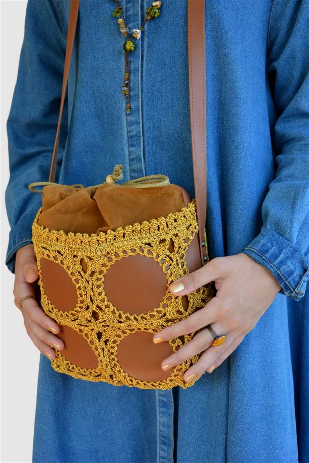 Marron Bucket Çanta
