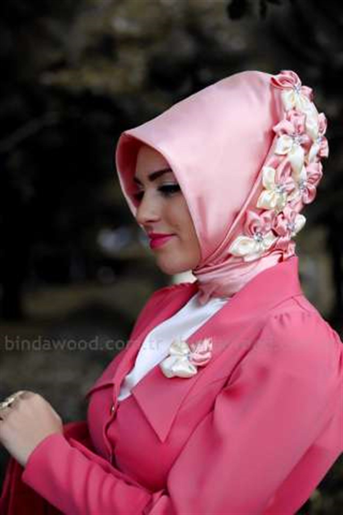 Pembe Beyaz Bukleli Zehrace Hazır Türban