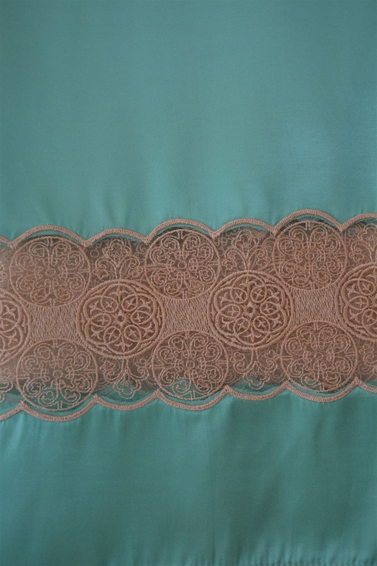 Şal Su Yeşili Dantelli 