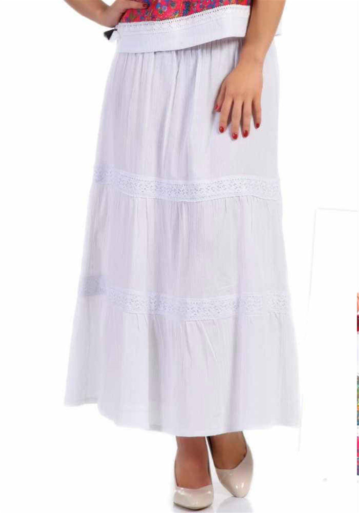 Uzun Dantelli Etek Beyaz