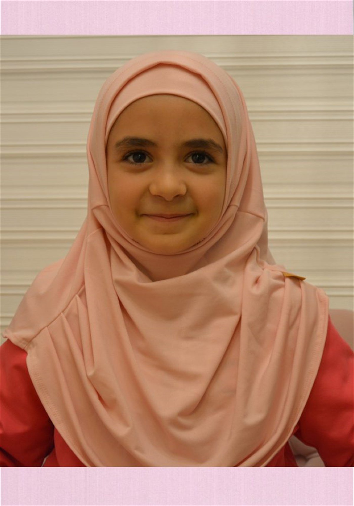 Yavru Ağzı Rengi Çocuk Pratik Eşarp