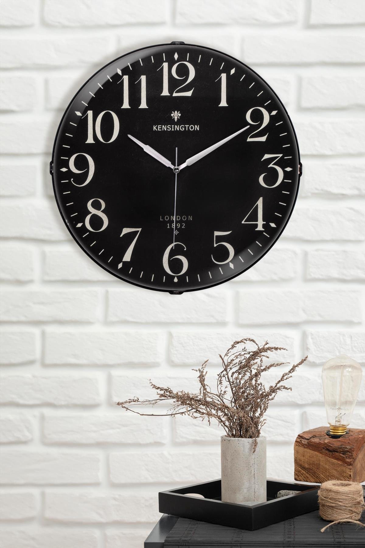 Bombe Camlı Modern Baskılı Duvar Saati 35 cm