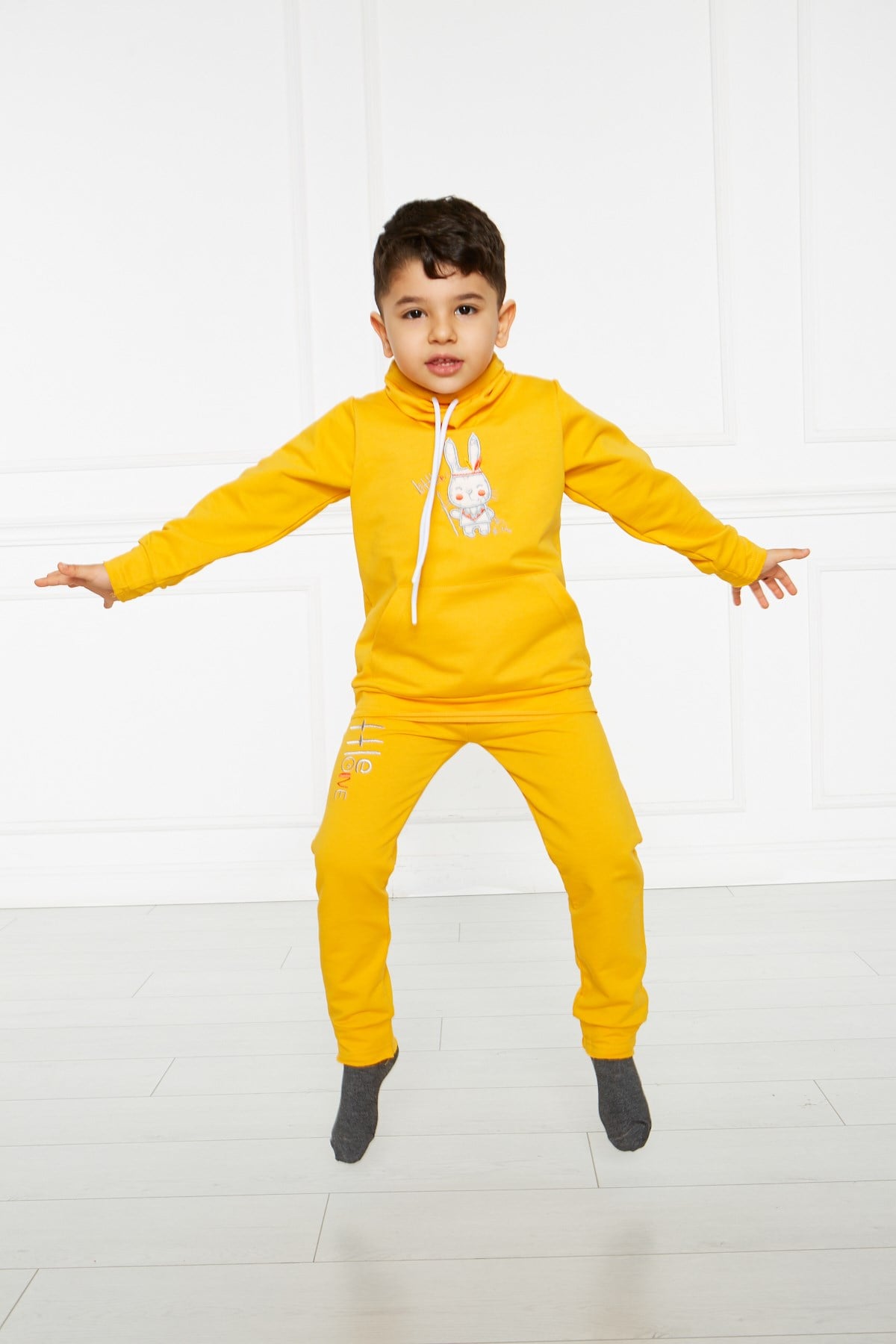 UNISEX SARI KIZILDERİLİ EŞOFMAN TAKIMI