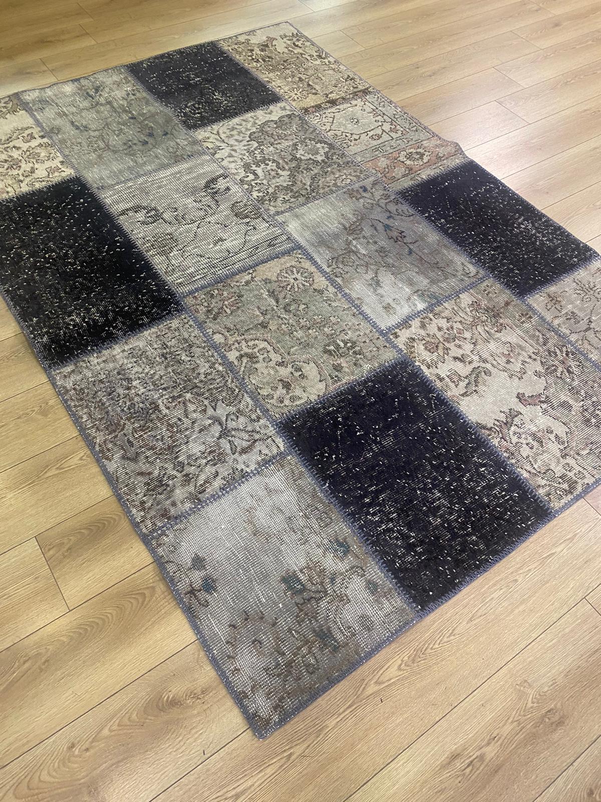 Çam Halı 489 Gri Siyah El Dokuma Patchwork Yün Halı