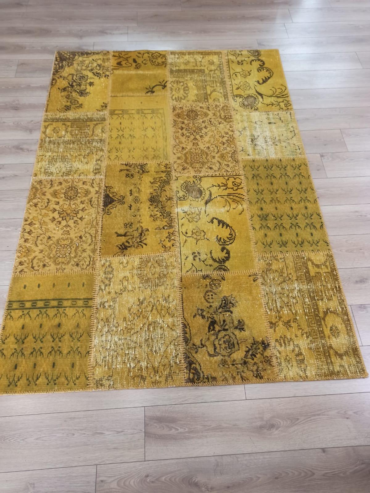 Çam Halı 724 Sarı El Dokuma Patchwork Yün Halı