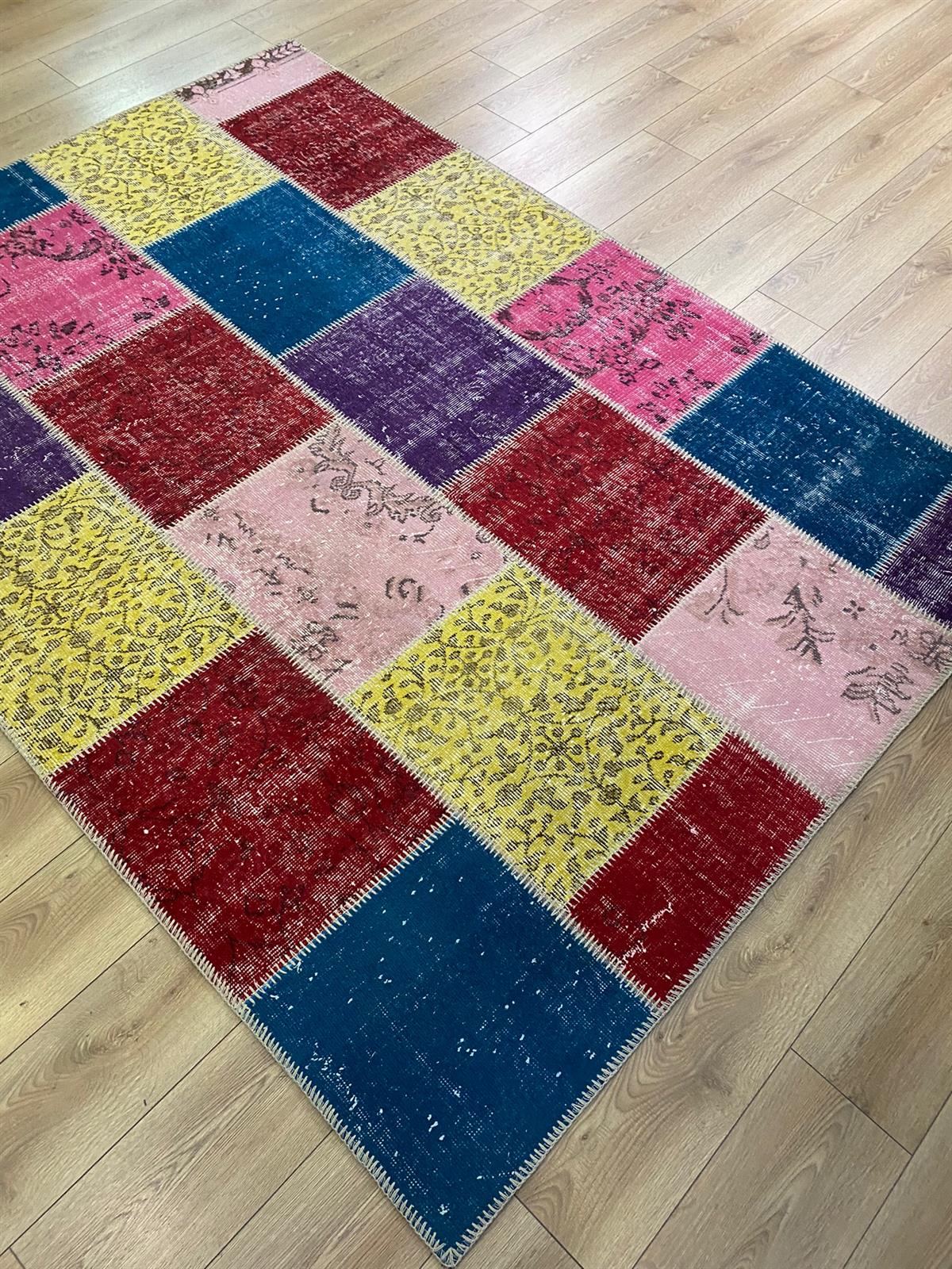 Çam Halı 726 Multi El Dokuma Patchwork Yün Halı