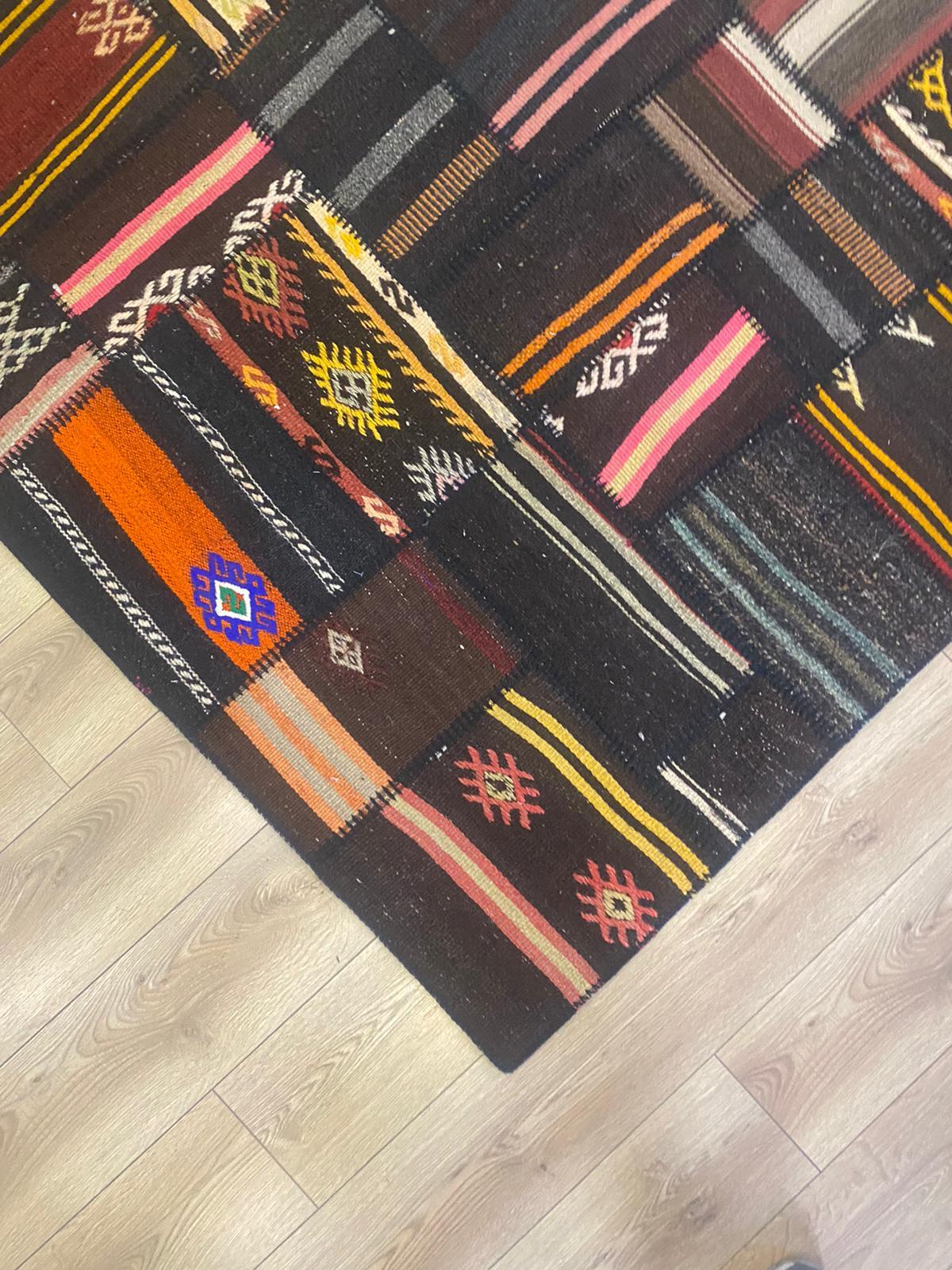 Çam Halı AK2003 Multi El Dokuma Patchwork Yün Halı