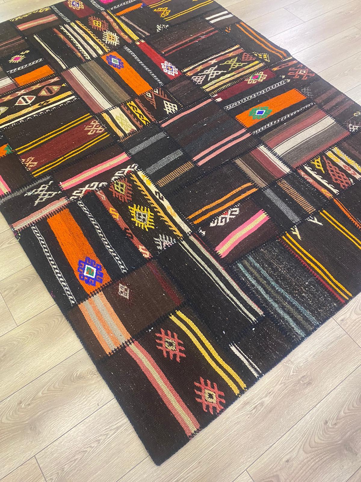 Çam Halı AK2003 Multi El Dokuma Patchwork Yün Halı