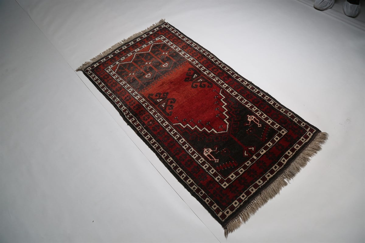 Çam Halı Döşemealtı 1027 Yün Yöresel Desen El Dokuması Halı