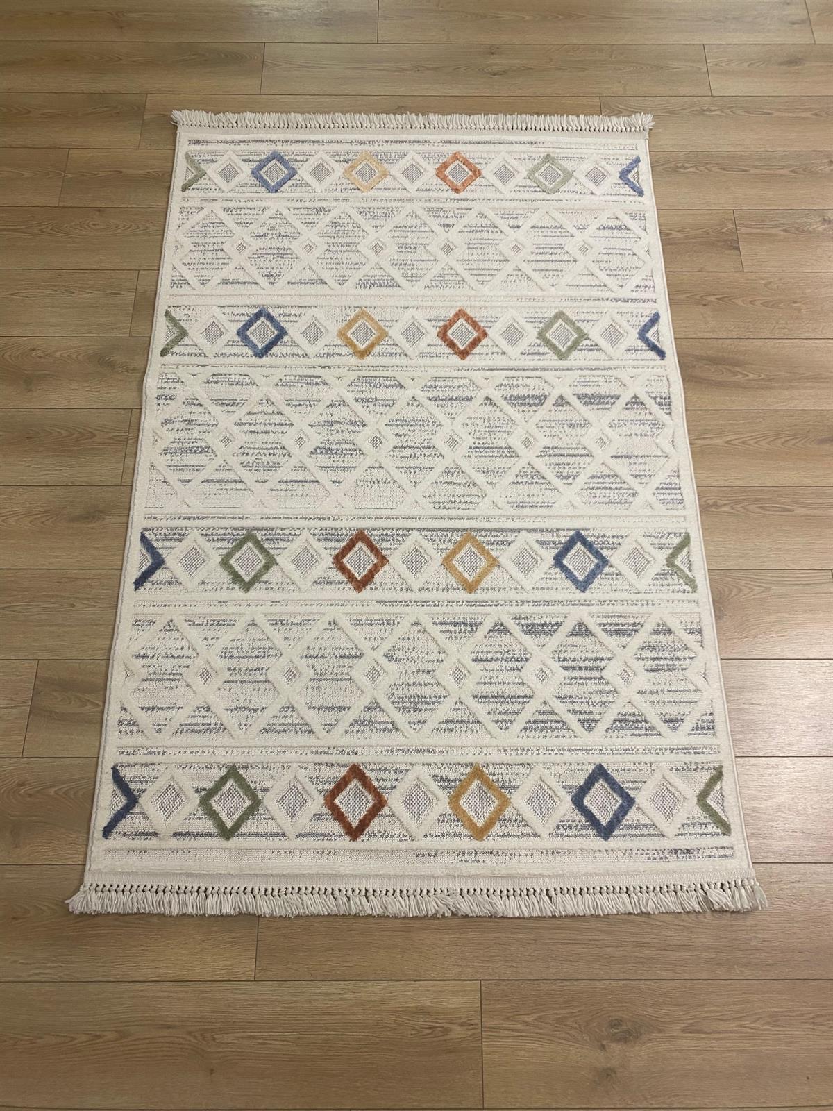 Çam Halı Enti Halı Polo 7805 Multi İskandinav Desenli Renkli Makine Halısı