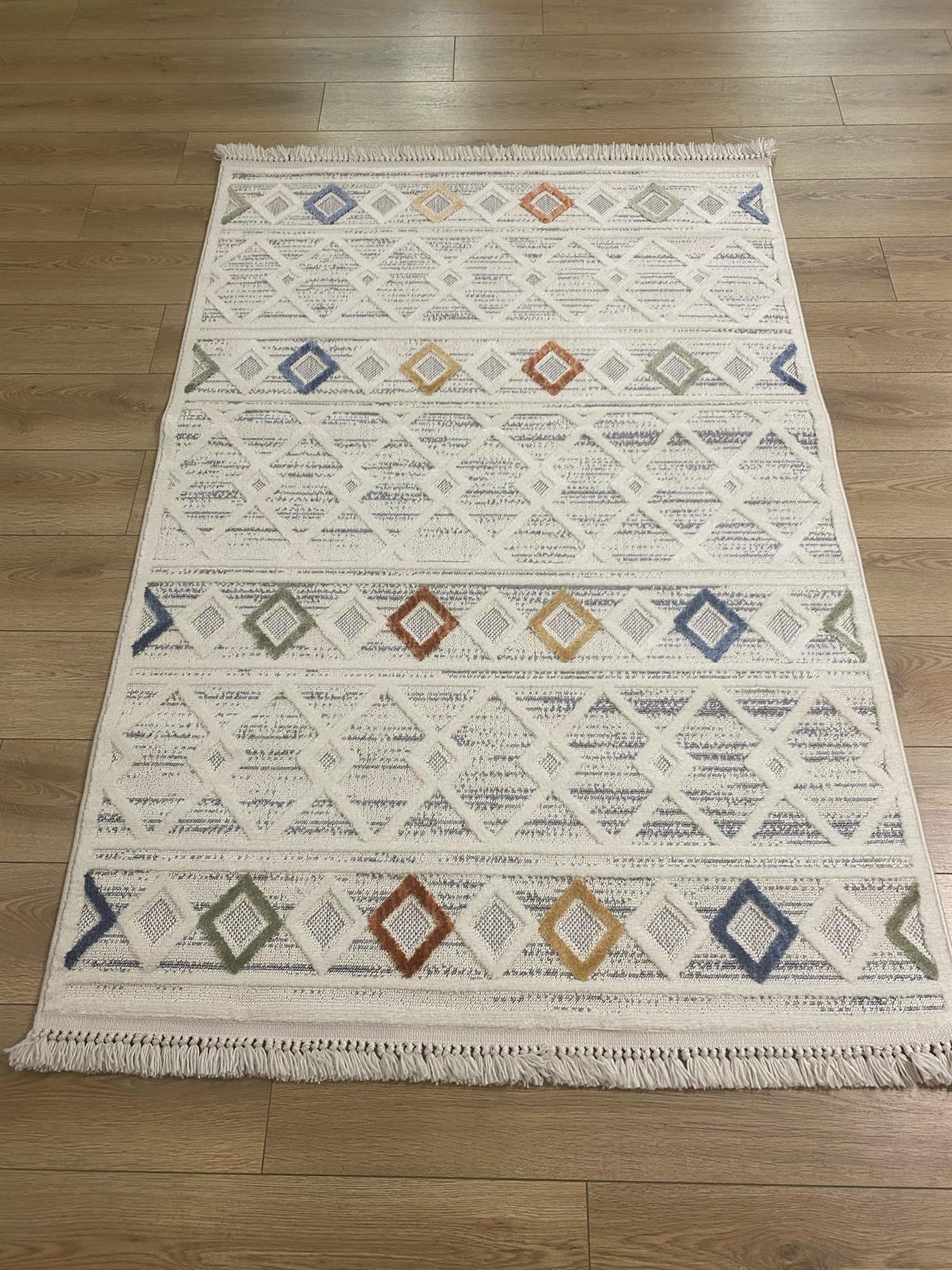 Çam Halı Enti Halı Polo 7805 Multi İskandinav Desenli Renkli Makine Halısı