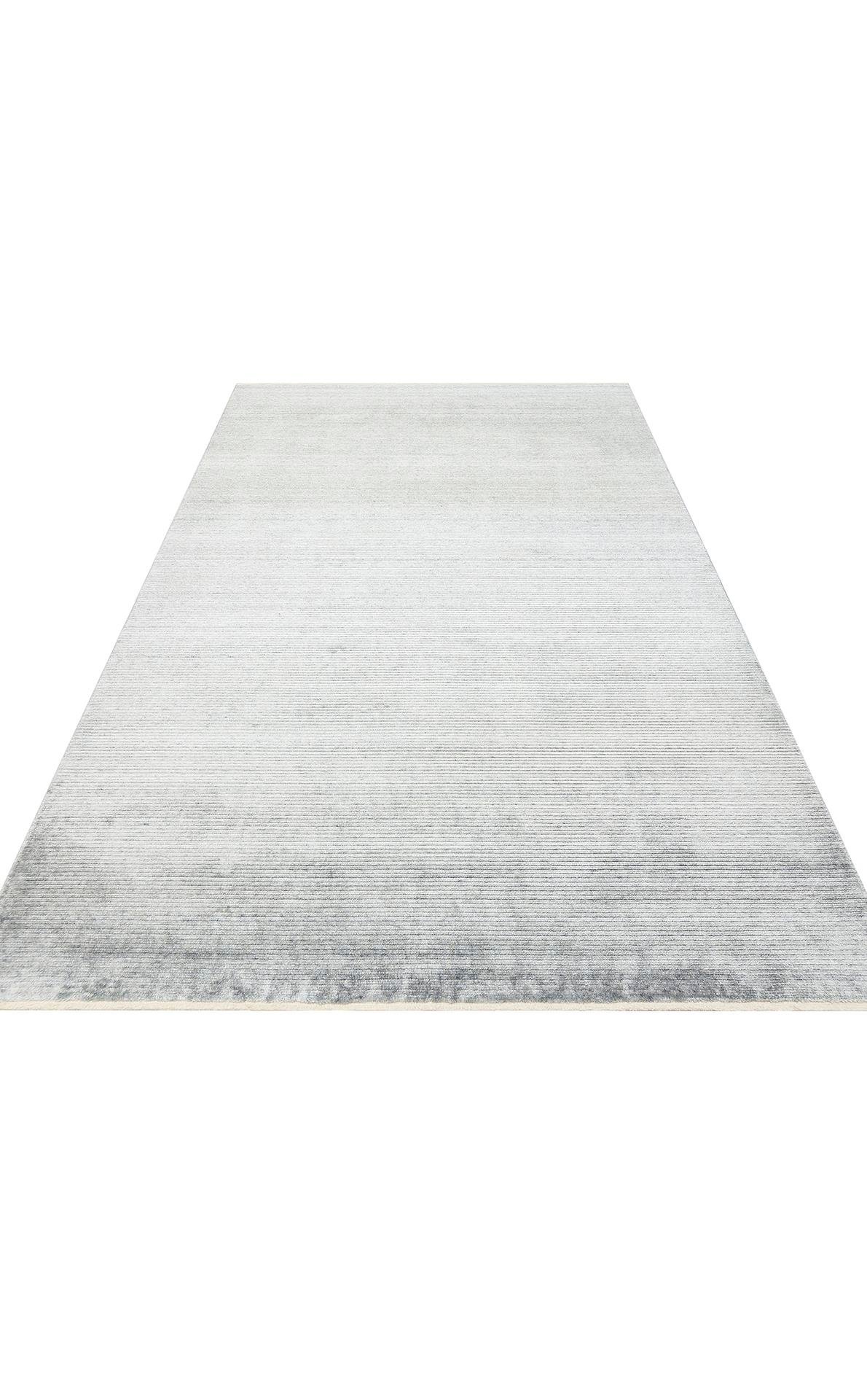 Çam Halı Gessi GES PLAIN SKY BLUE Özel Hav Vermeyen ve Kolay Temizlenebilir Tencel Kullanılarak El Emeği ile Özel Tezgahlarda Üretilen Modern Kara Tezgah Halısı